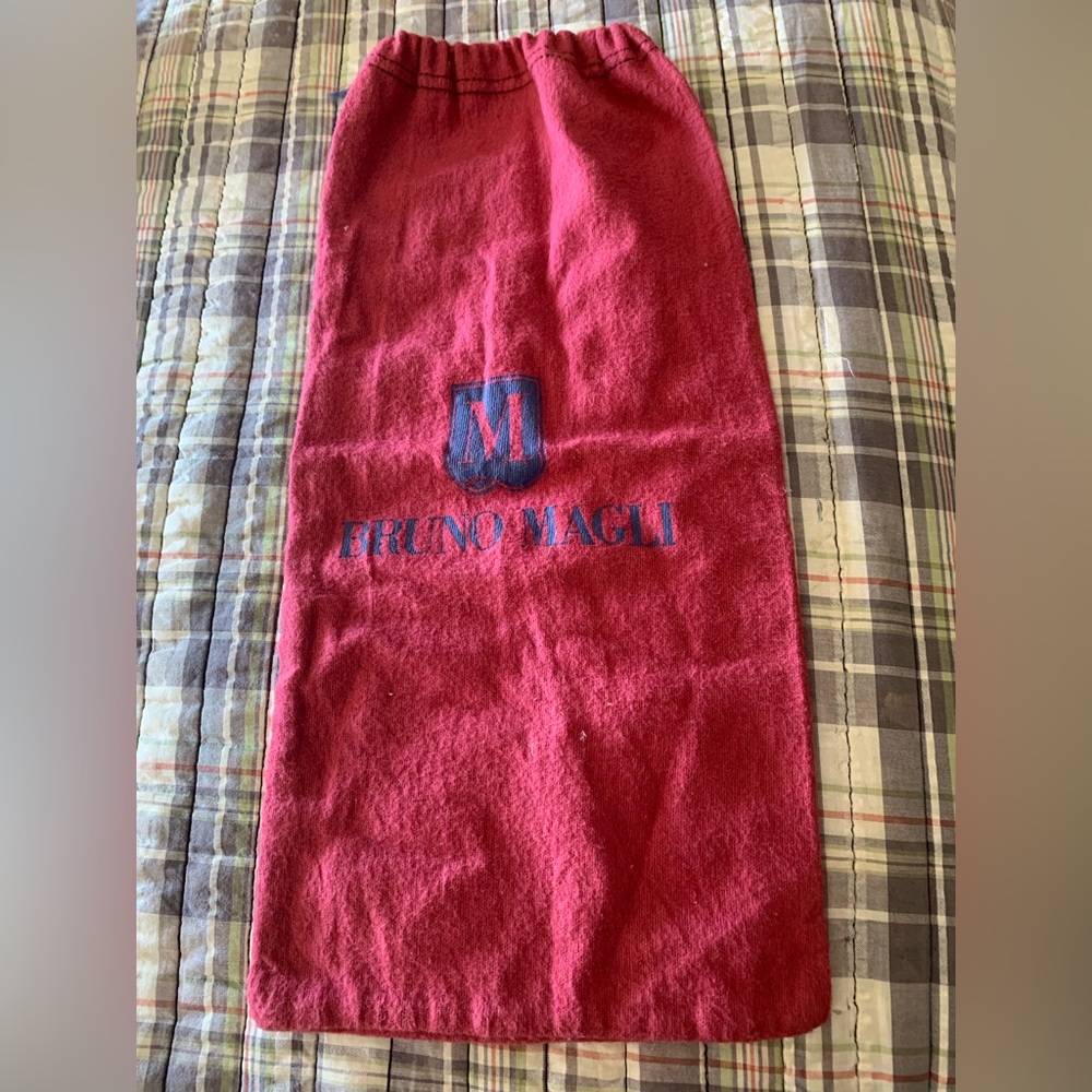 Bruno Magli dust bag with Logo